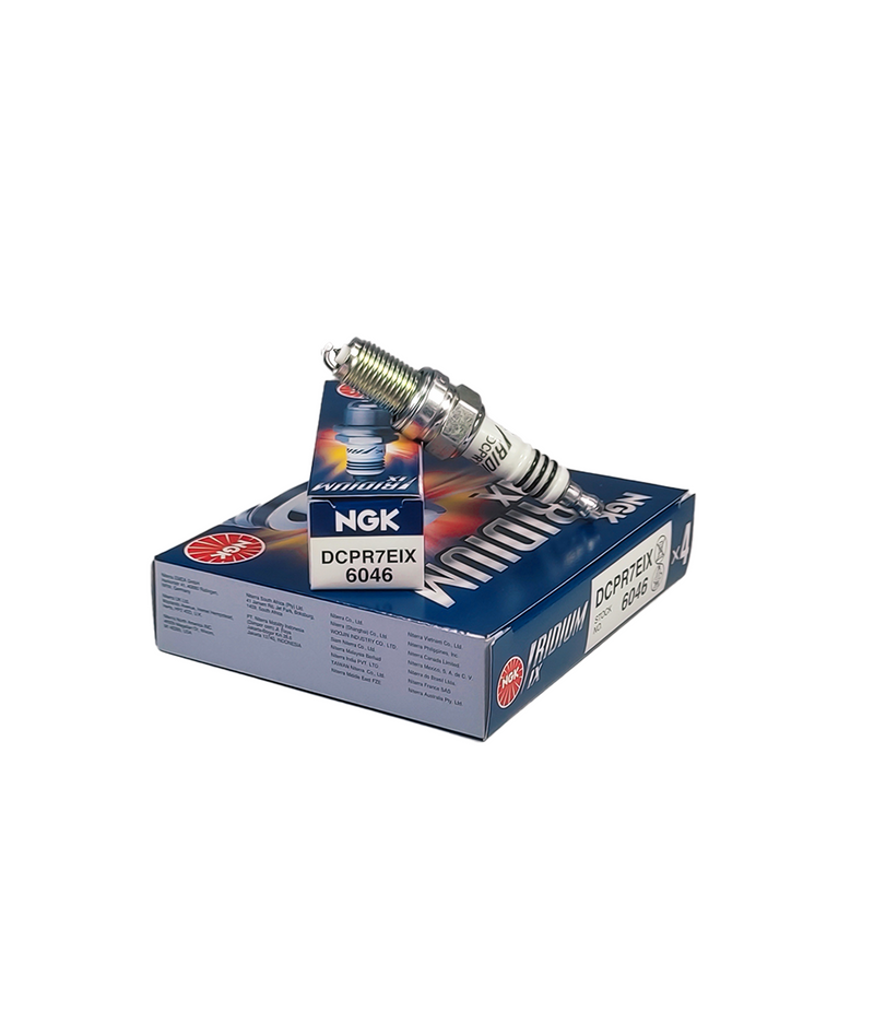 NGK Spark Plug Iridium IX DCPR7EIX : 6046 (Japan)